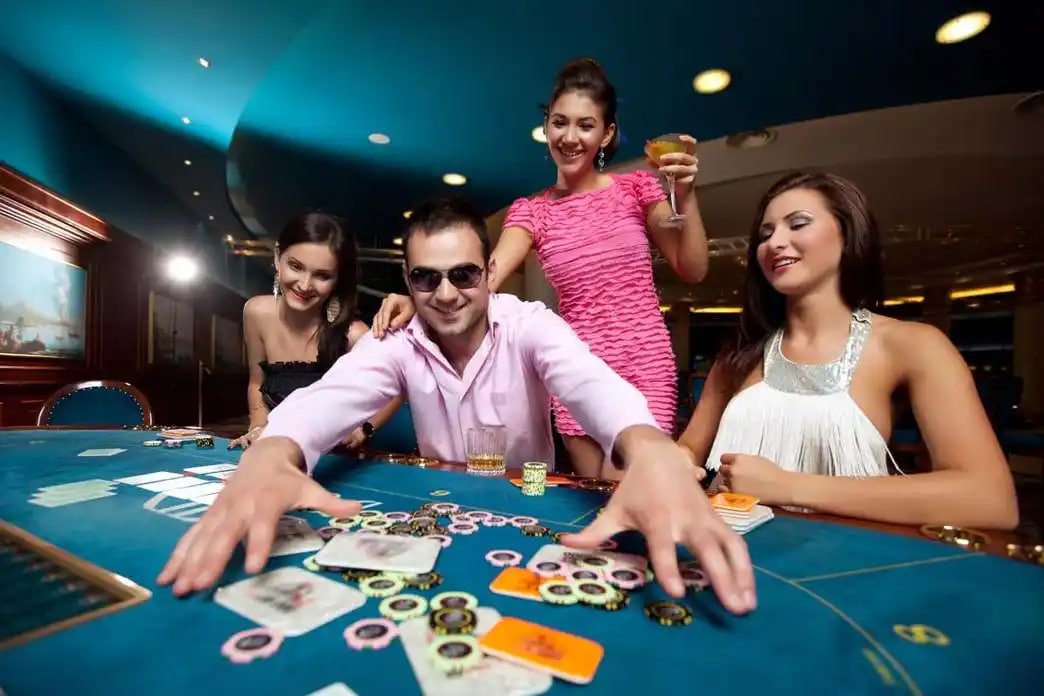 betniaja APP Myanmar Sportsbook Live Casino Esports မိုဘိုင်း ကစားနည်း